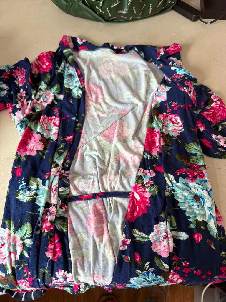 Floral Print Robe