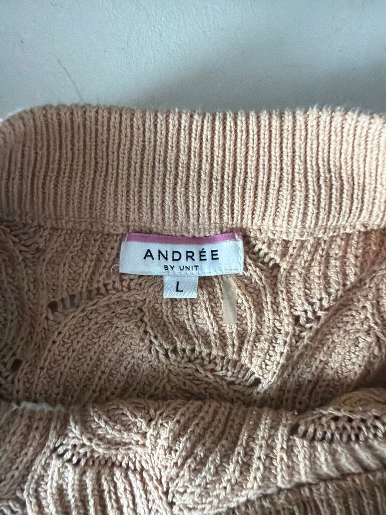 Andrée by Unit Large Crochet Knit Sweater