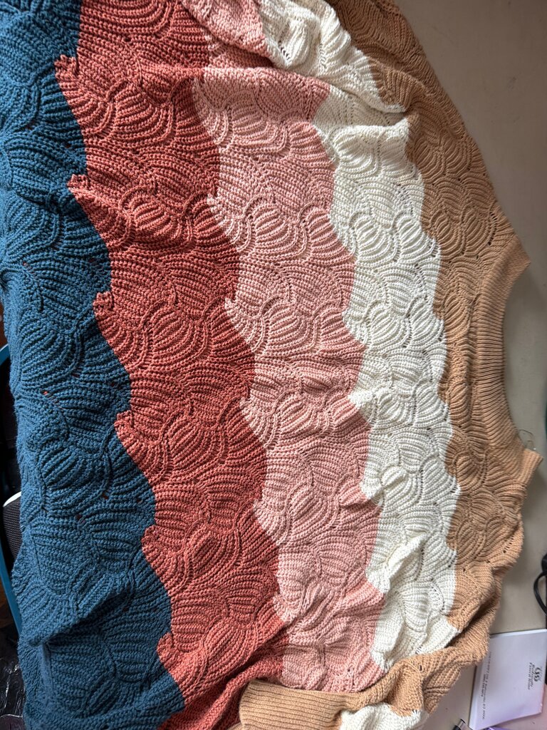 Andrée by Unit Large Crochet Knit Sweater