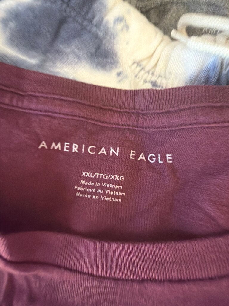 American Eagle Men's XXL Maroon T-Shirt