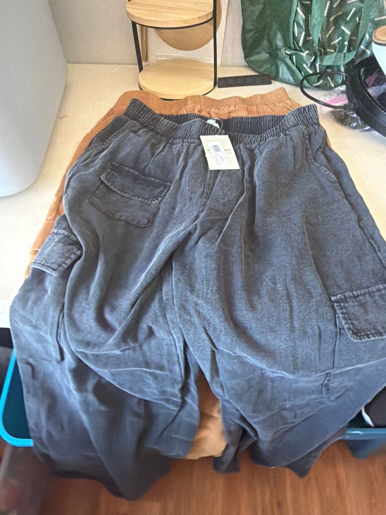 Eesome Women's Casual Cargo Pants