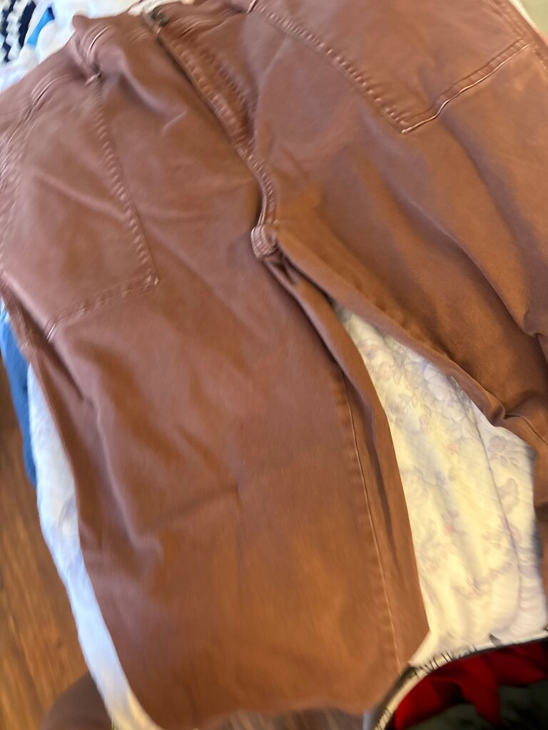 Lila Ryan Women's Pants