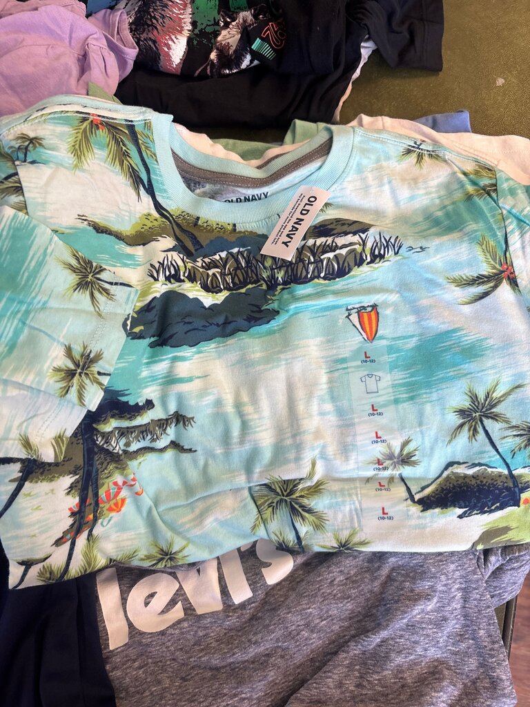 Old Navy Tropical Print T-Shirt