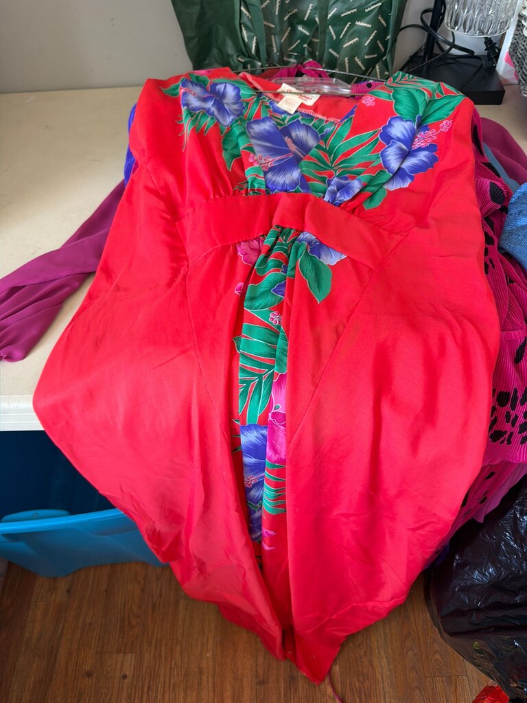 Sweetheart's Hawaiian Red Floral Dress