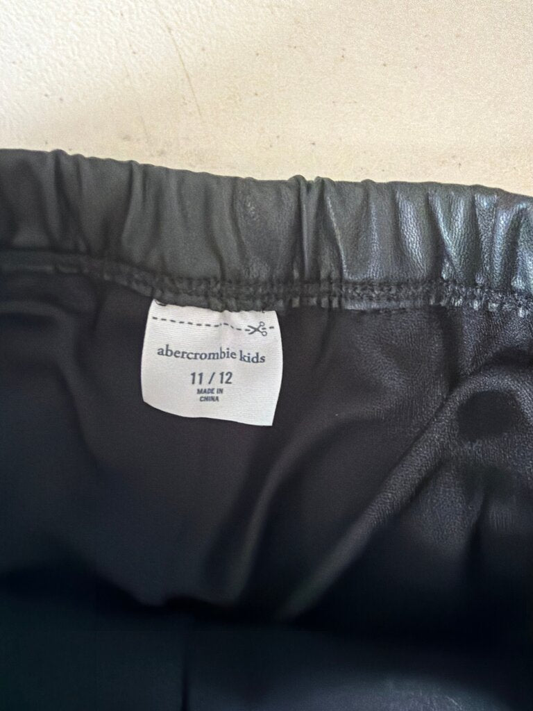 Abercrombie Kids Black Pleated Skirt