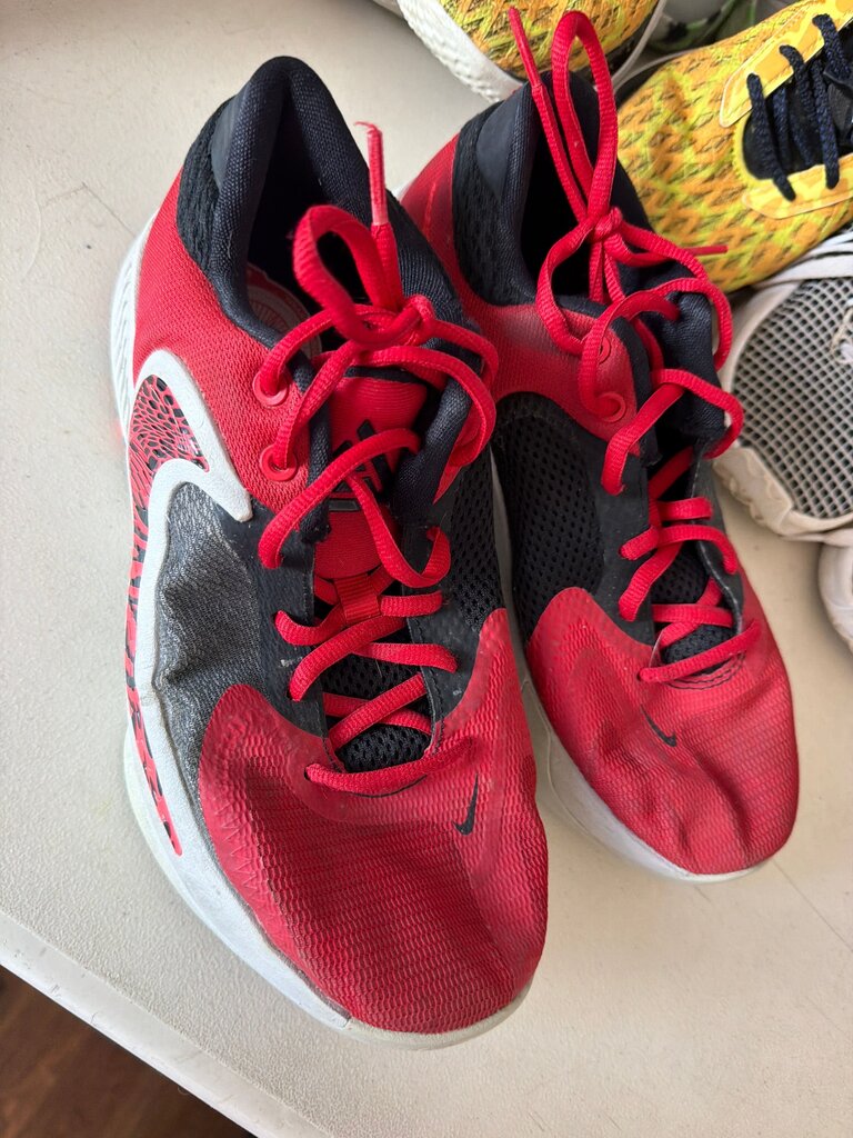 Nike Red and Black Running Shoes