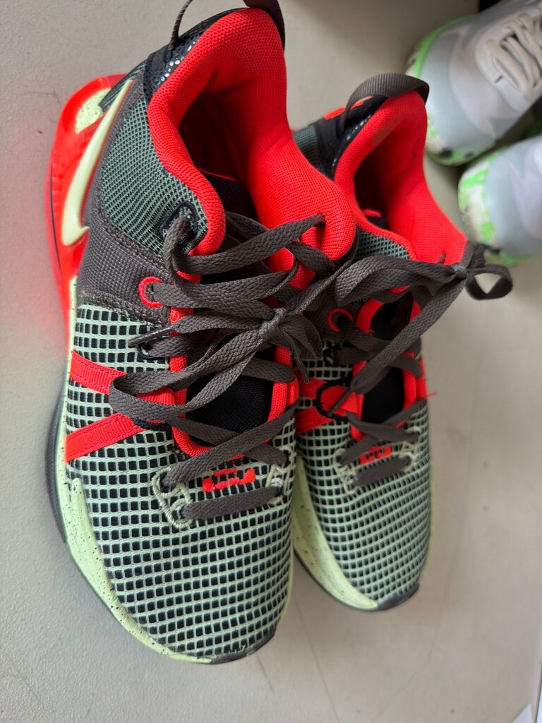Nike Red and Black Athletic Shoes