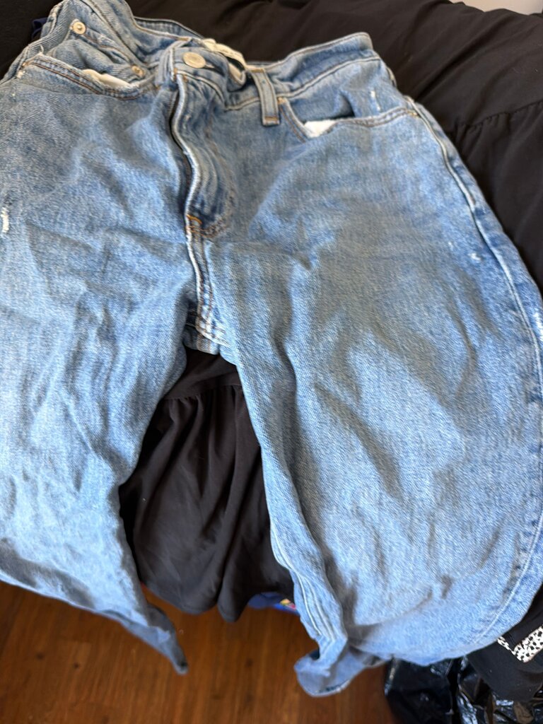 Abercrombie & Fitch The '90s Straight Ultra High Rise Jeans