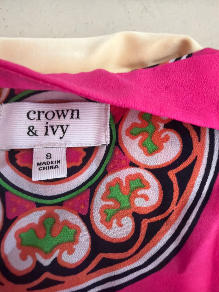 Crown & Ivy Women's Pink Patterned Top