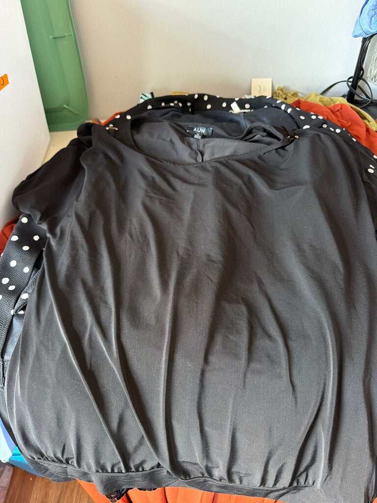AUW Black XL Top