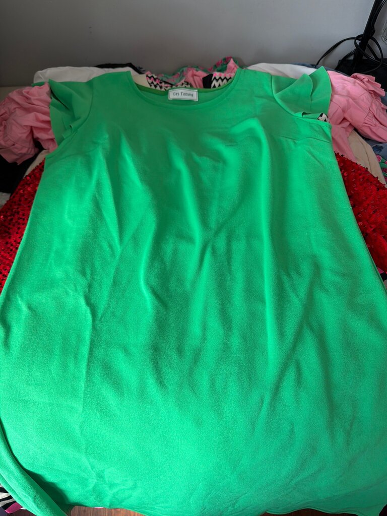 Ces Femme Green Top