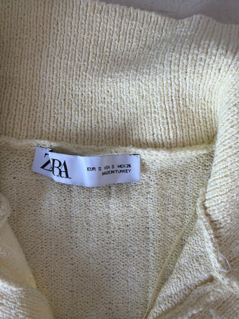 Zara Yellow Pullover Sweater