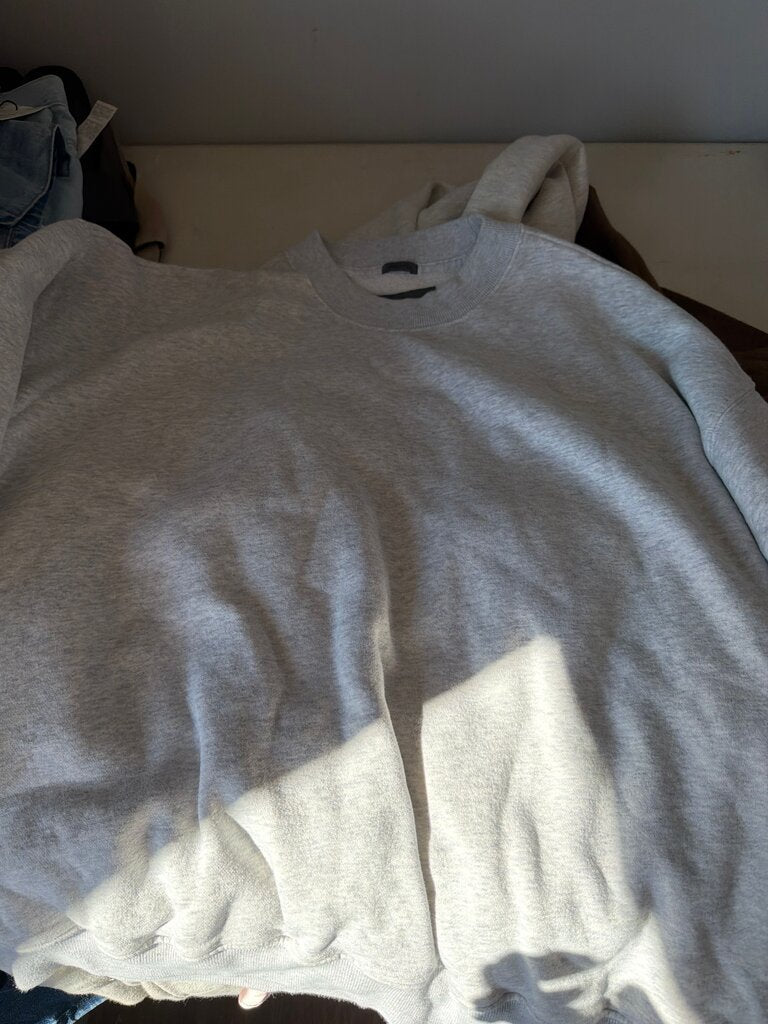 Oversized Grey Sweatshirt