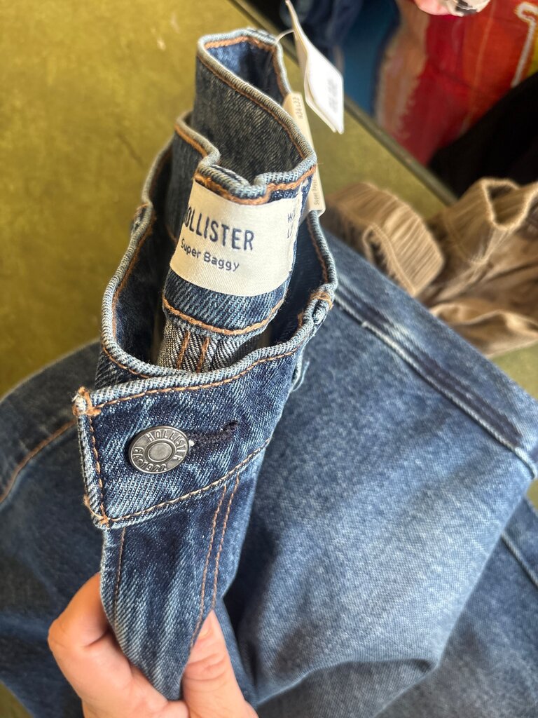 Hollister Super Baggy Jeans