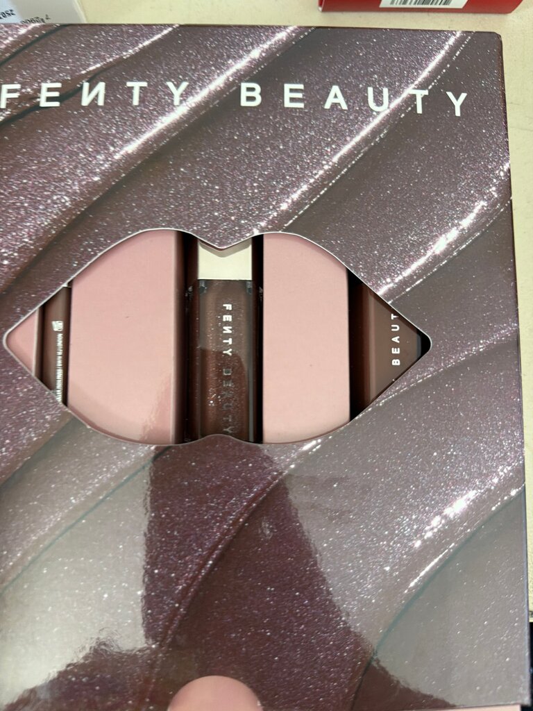 Fenty Beauty Lip Gloss Set