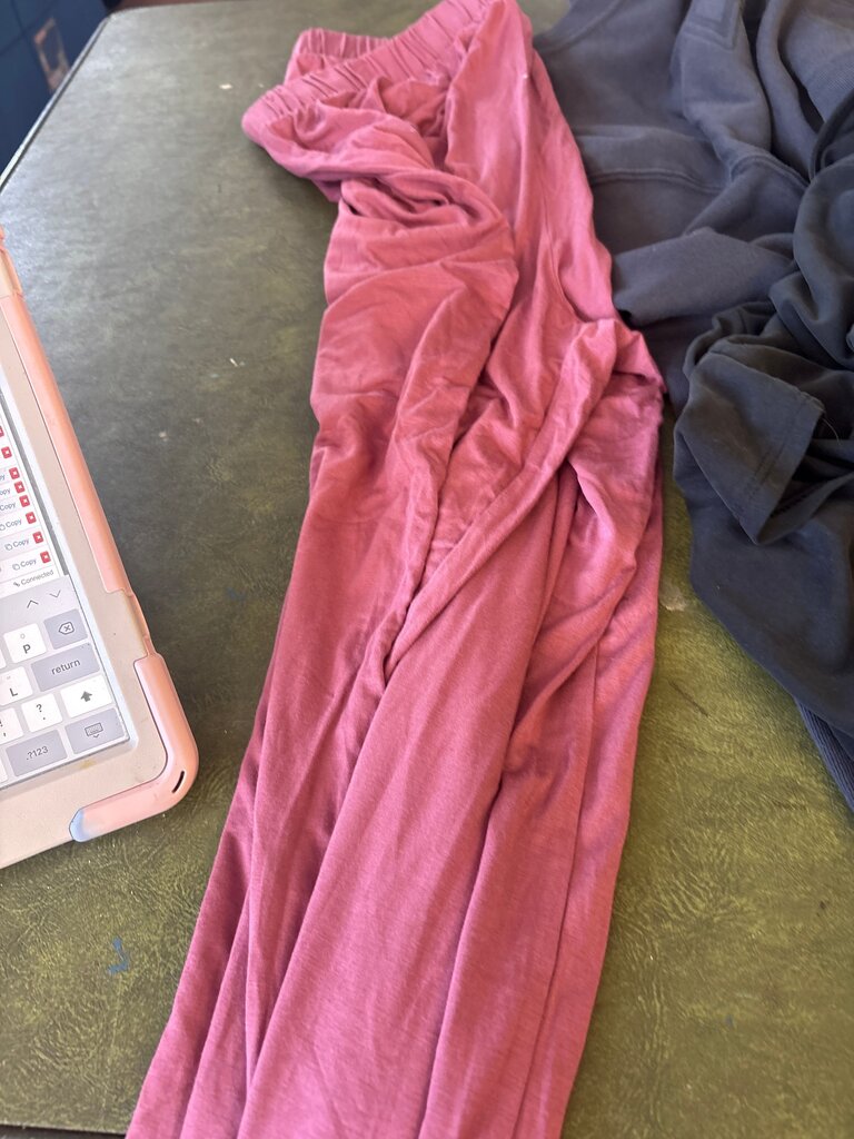 Women's Pink Leggings
