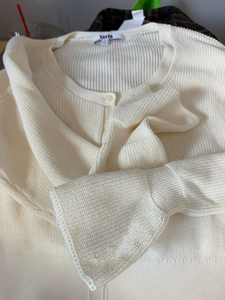 Eaves Women's Cream Sweater