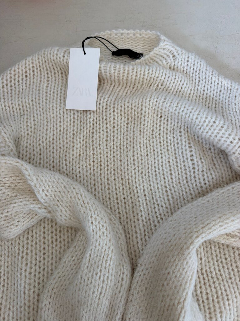 Zara Cream Knitted Sweater