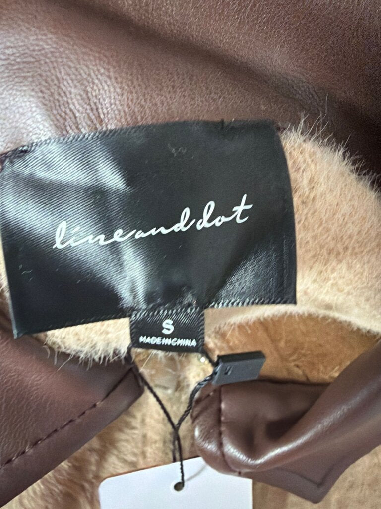 Line and Dot Faux Fur Jacket