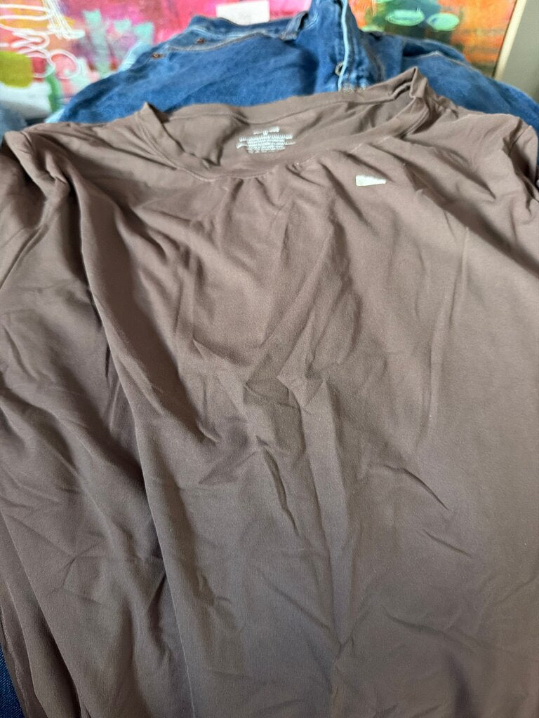 SUUKSESS Brown T-Shirt