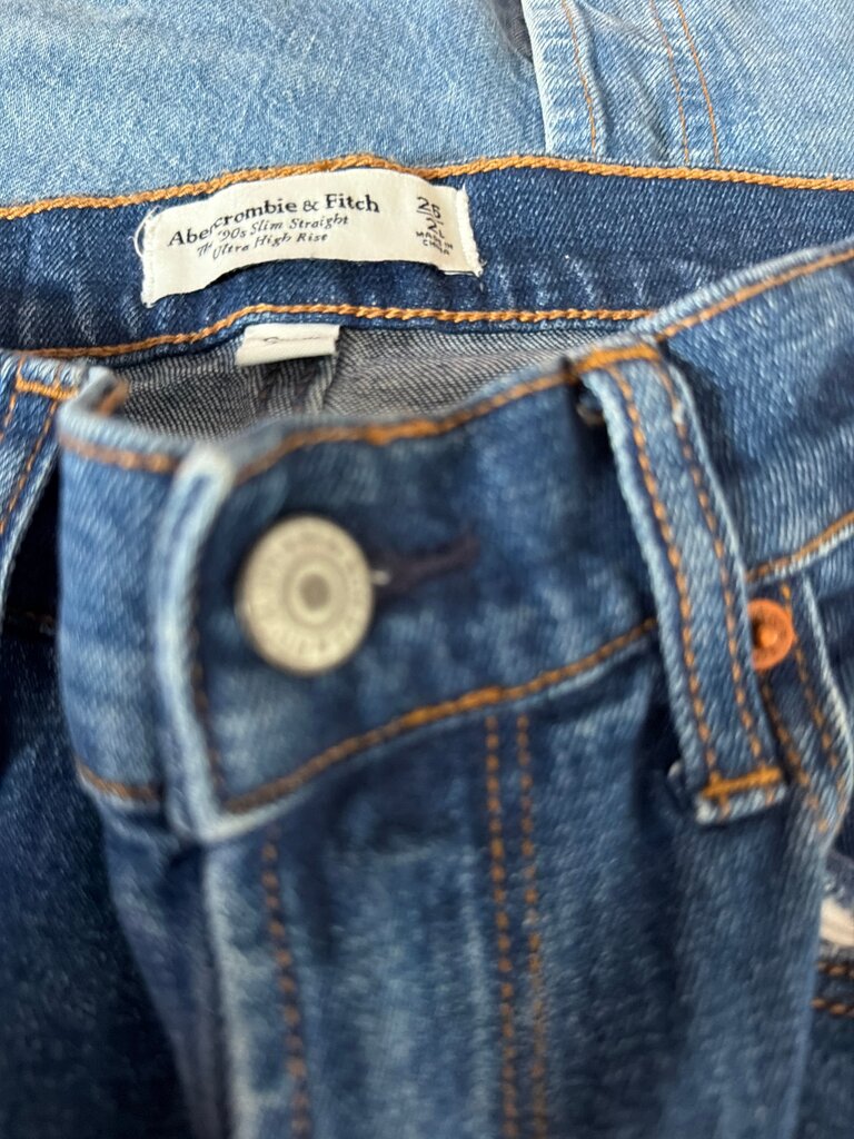 Abercrombie & Fitch Women's 90s Slim Straight Ultra High Rise Jeans