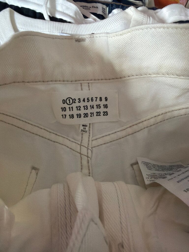 Abercrombie & Fitch White Jeans