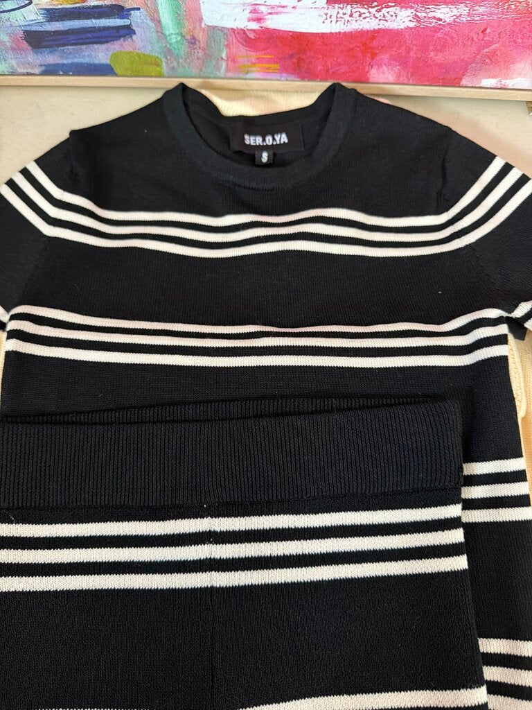 SER.O.YA Black and White Striped Top