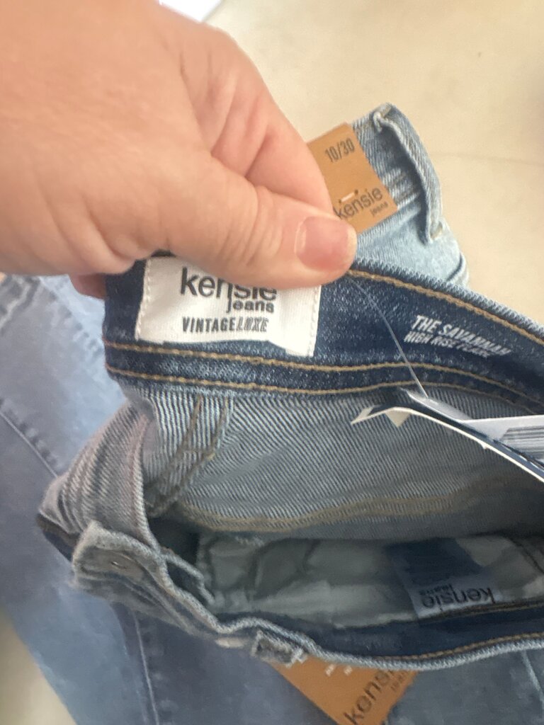 Kensie Vintage Luxe Jeans