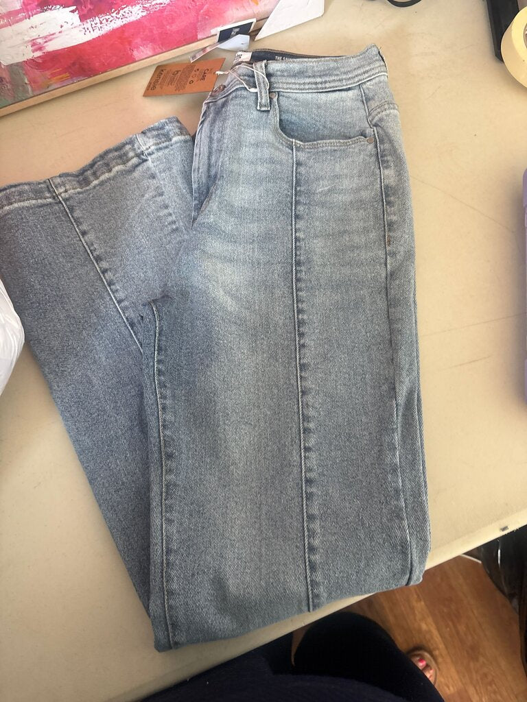 Kensie Vintage Luxe Jeans