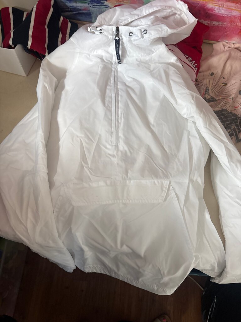 Charles River Women's White Lightweight Windbreaker