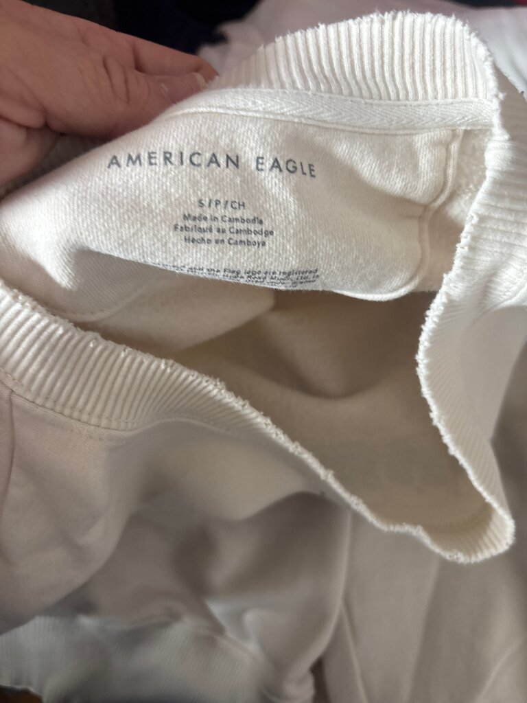 American Eagle Graphic Sweatshirt
