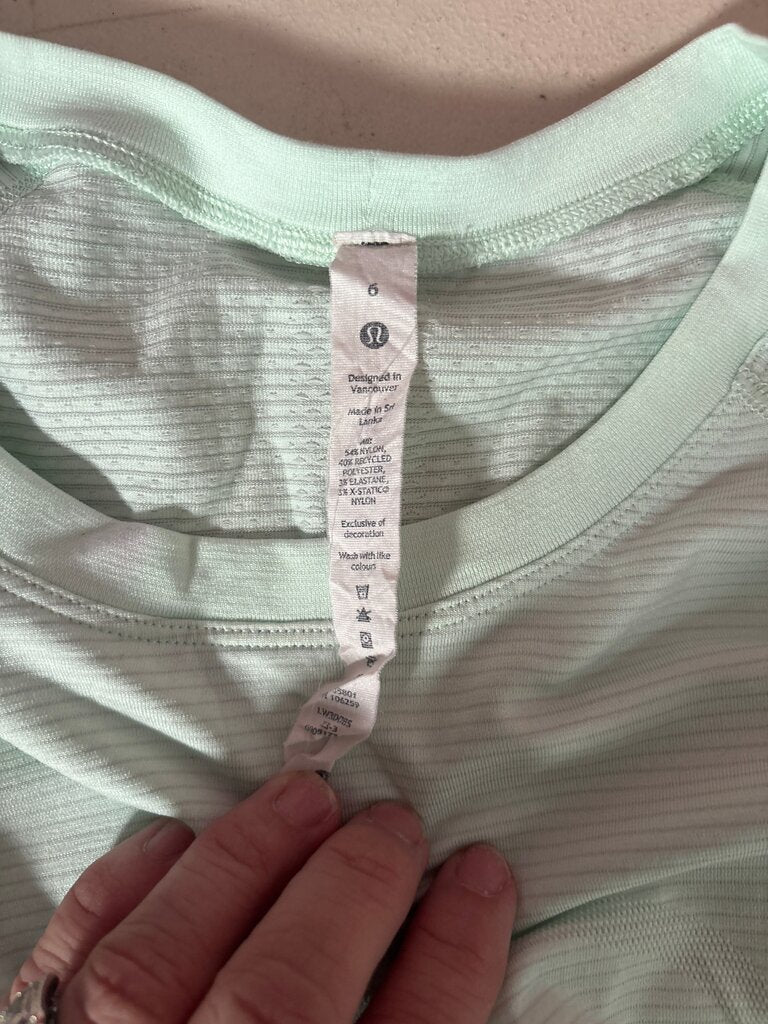 Lululemon Light Green Long Sleeve Top