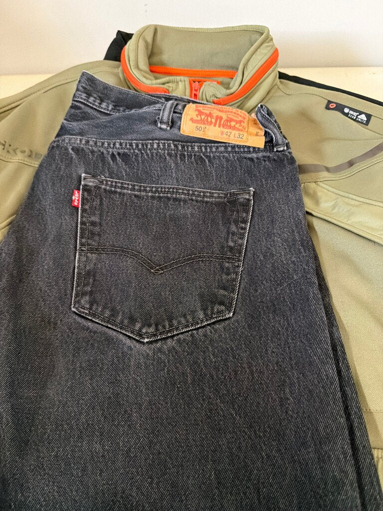 Levi's 501 Black Jeans