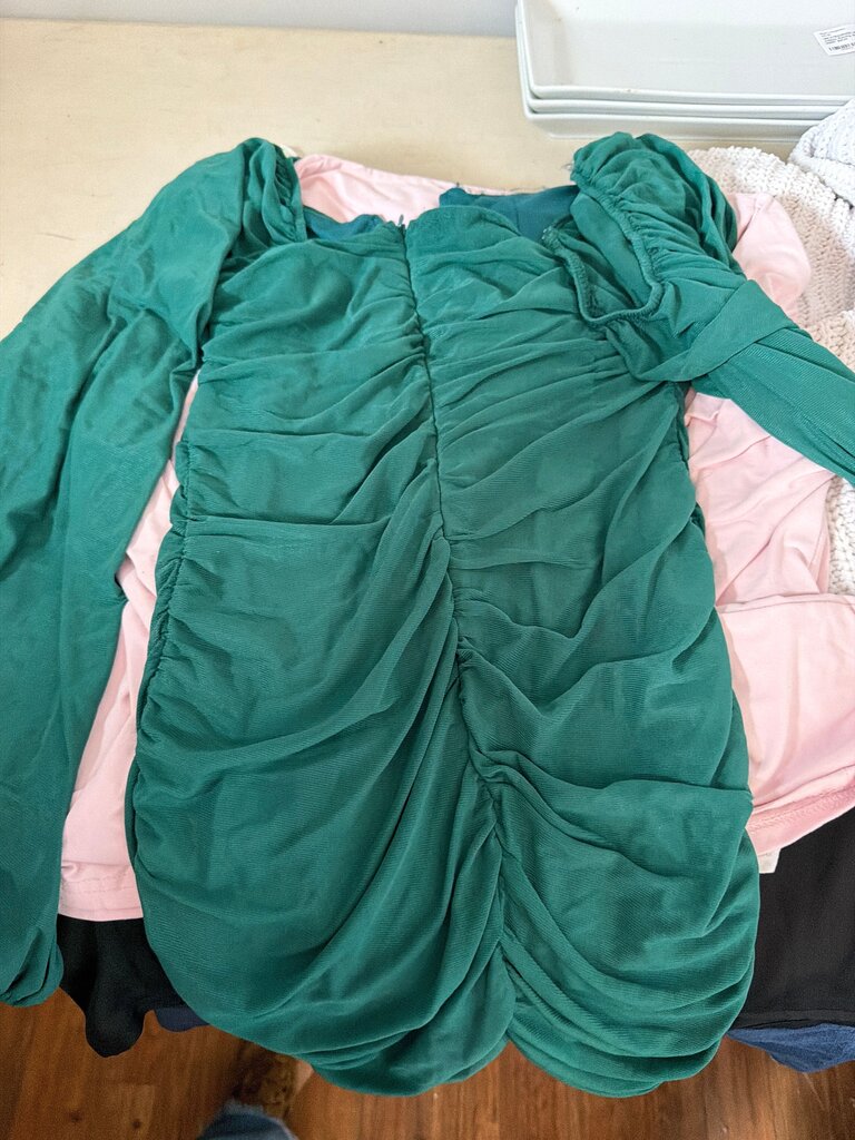 Green Long Sleeve Ruched Dress