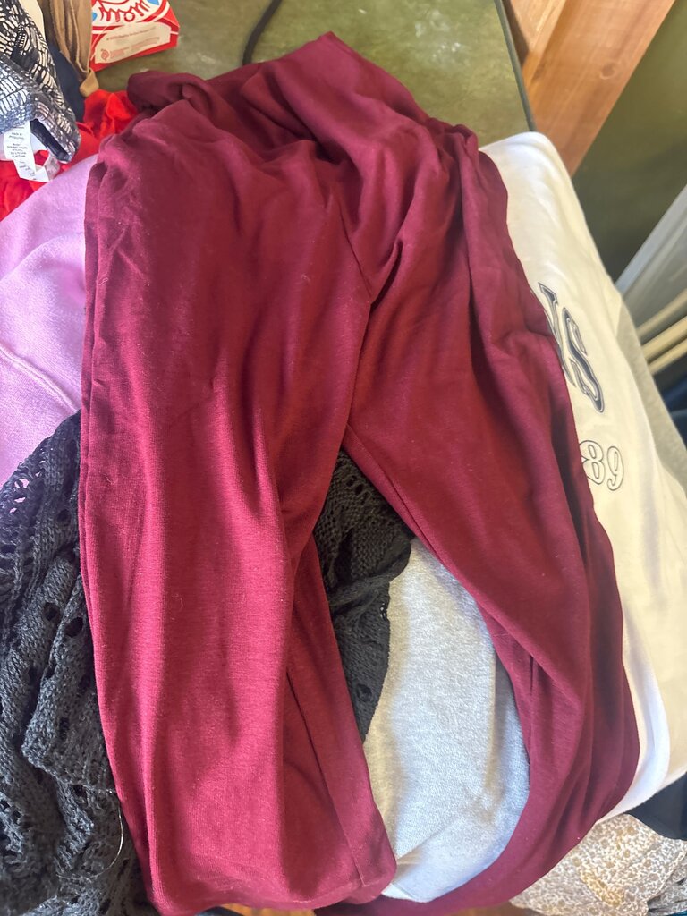 Maroon Leggings