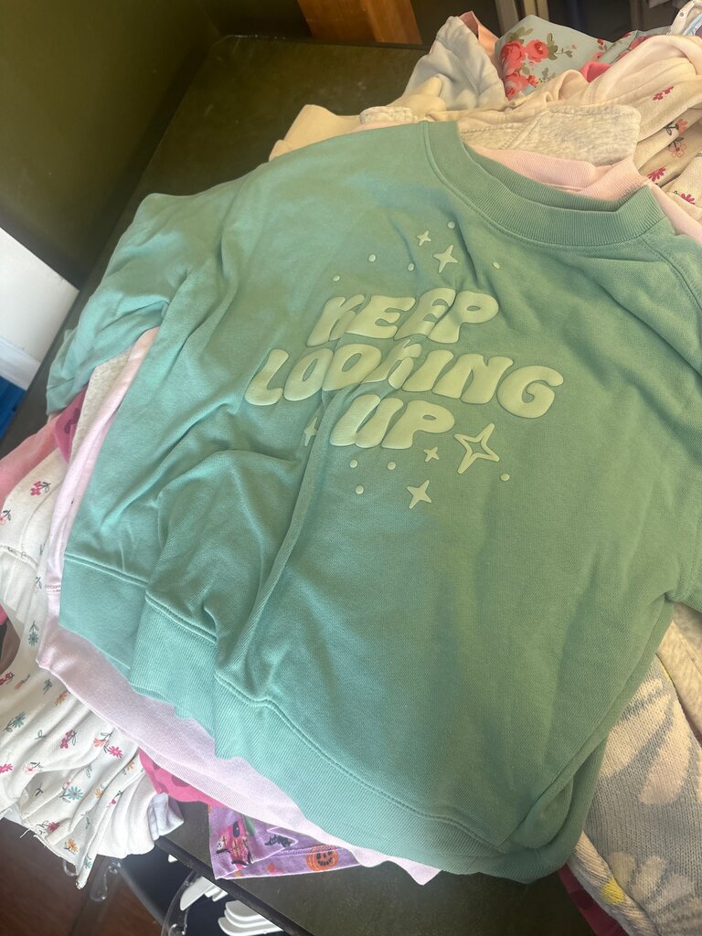 Sweatshirt