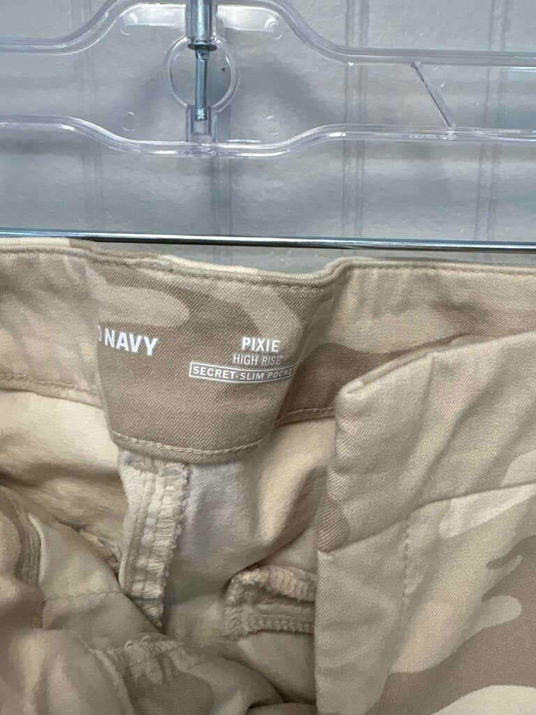 Old Navy Pixie High Rise Camo Pants