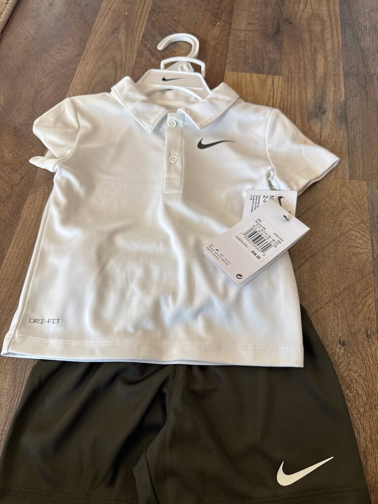 Nike Dri-FIT Polo and Short Set